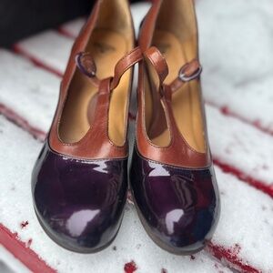 Fluevog T-Strap Heels Brown and Purple size 9.5